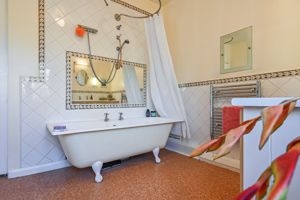 Original Cast Iron Bathtub - click for photo gallery